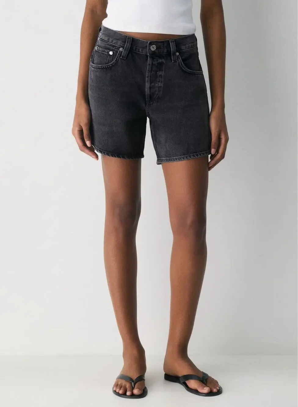 Aritzia Denim Forum Arlo Long Denim Shorts Black Size 28